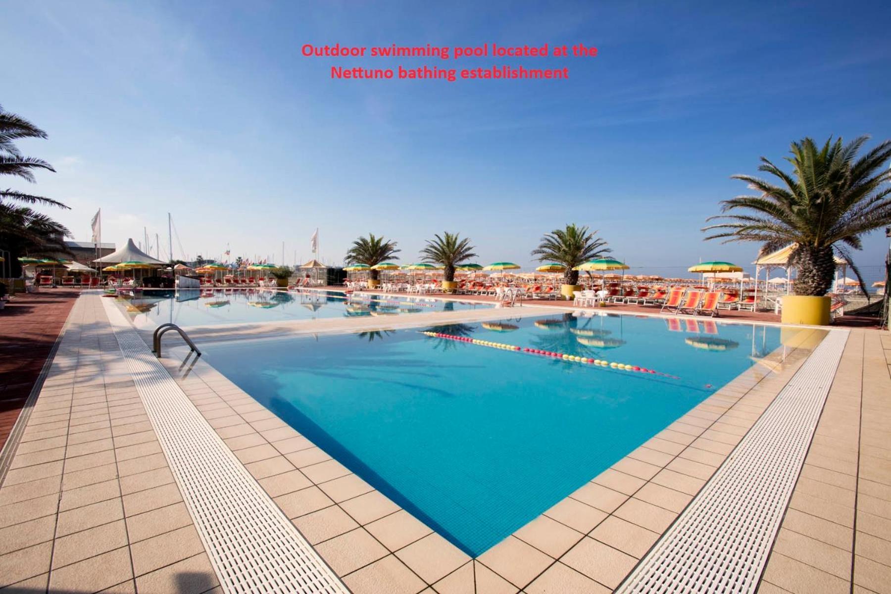 Elena House Apartments فياريجيو المظهر الخارجي الصورة